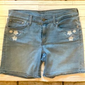 Levi's Classic Denim Jean Shorts High Rise Floral Embroidered Women’s Sz 29 New